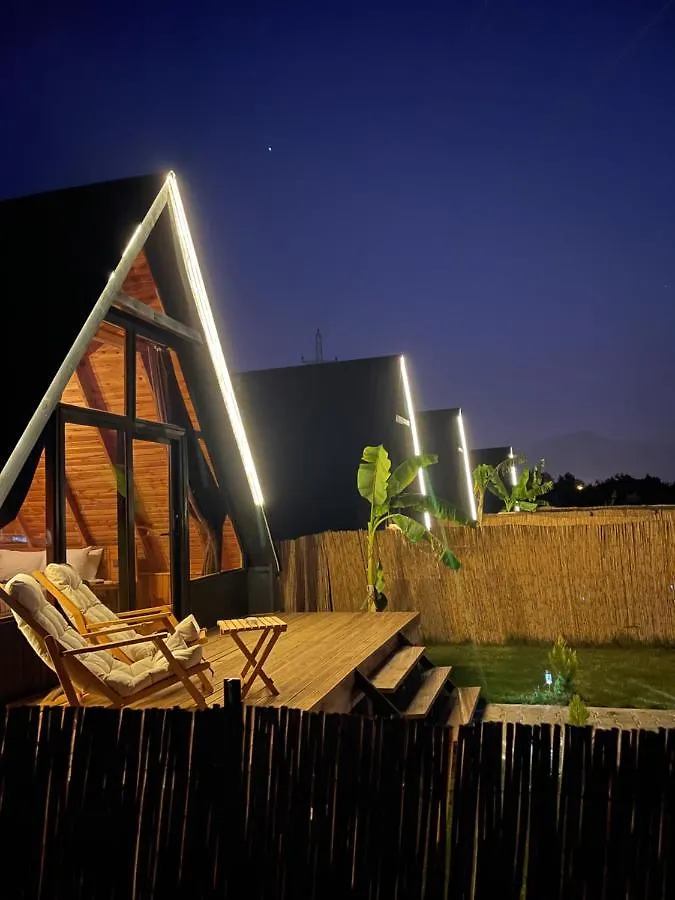 بيت خشبي فيلا Heaven Bungalow فتحية